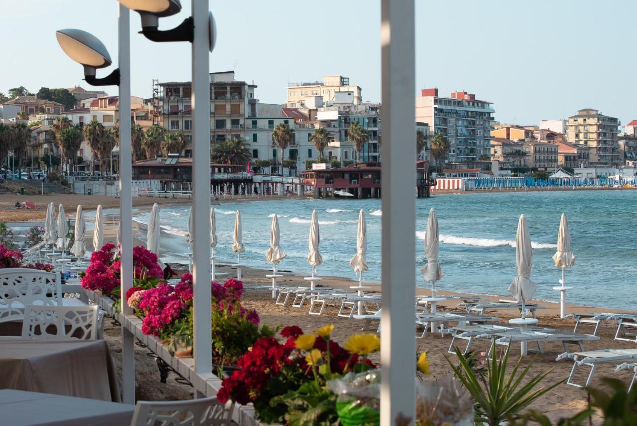 Palazzotto 902 Bed & Breakfast Crotone Ngoại thất bức ảnh