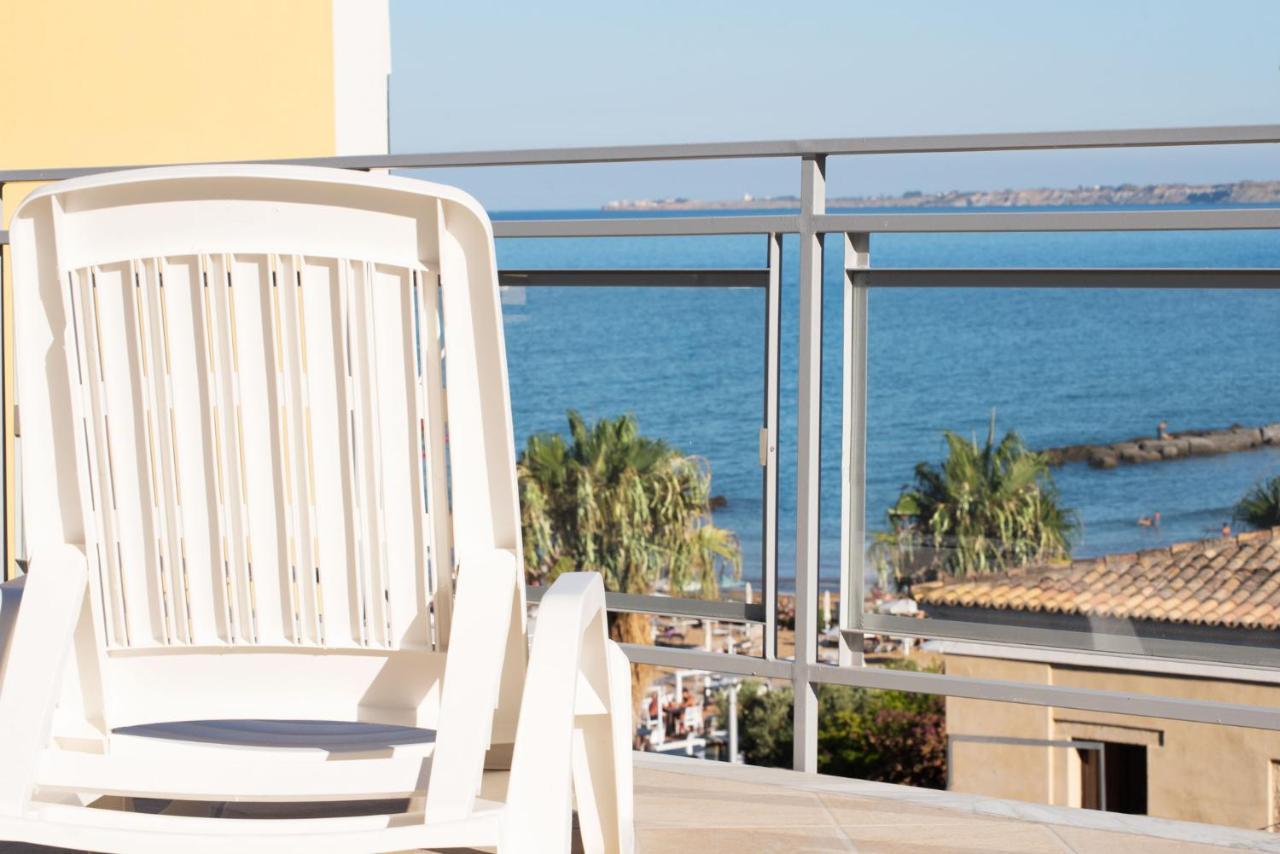Palazzotto 902 Bed & Breakfast Crotone Ngoại thất bức ảnh